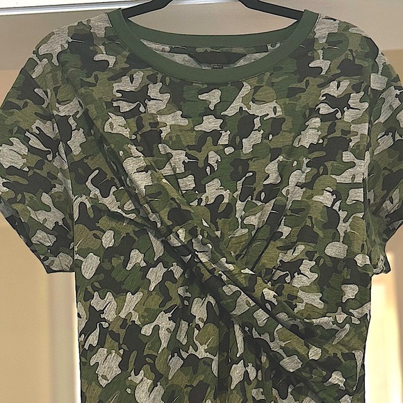 Karl by Karl Lagerfeld Green Camoflage Twist Front Mini Dress - Size M - Picture 10 of 10
